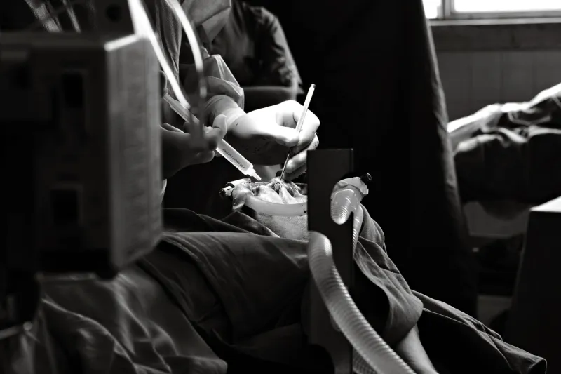 He Was Mid-Lecture When His Heart Stopped — So He Operated on Himself